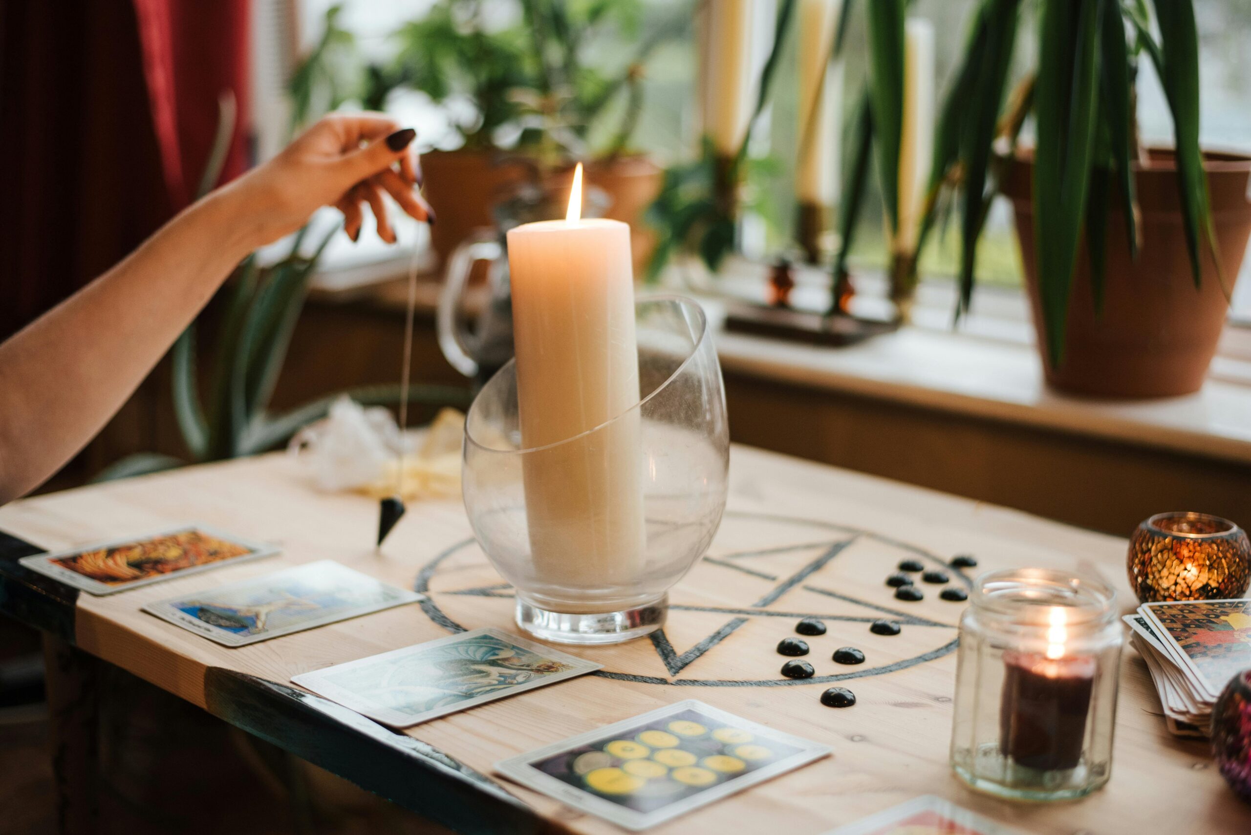 Sezgisel Karar Verme: Tek Kart Tarot Yöntemi